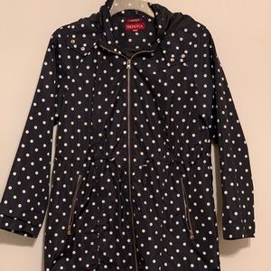 Women’s raincoat